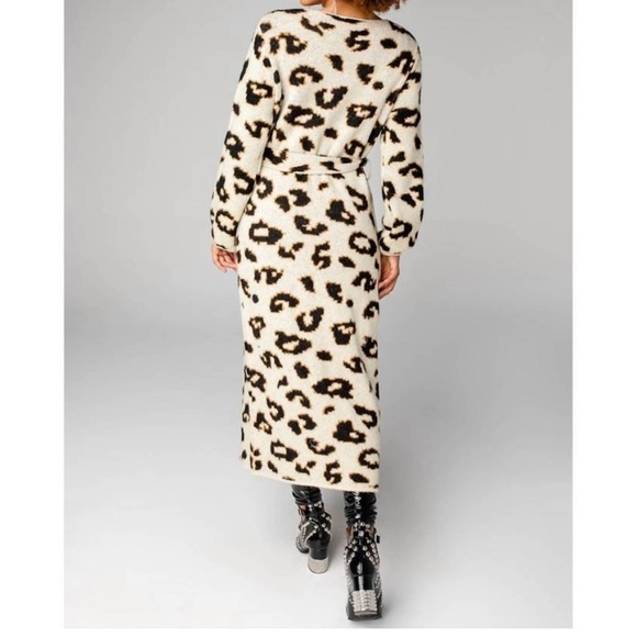 Leopard Print Long Cardigan - Picture 3 of 6